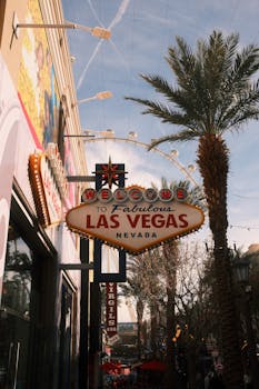 Pokeri: Perusteet, Pelitavat Ja Pelaamisen Nykyaika Finnish