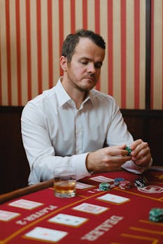 Nettipokeri Ray J: Suomessa Nettipokerin Nykytila Ja Tulevaisuuden Mahdollisuudet